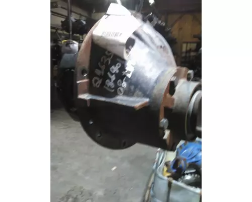 EATON-SPICER 17060SR557 DIFFERENTIAL ASSEMBLY REAR REAR