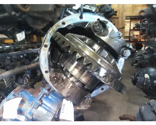 EATON-SPICER 17060SR557 DIFFERENTIAL ASSEMBLY REAR REAR