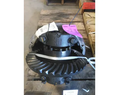 EATON-SPICER 17060SR557 DIFFERENTIAL ASSEMBLY REAR REAR