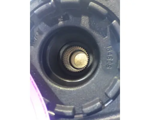 EATON-SPICER 17060SR557 DIFFERENTIAL ASSEMBLY REAR REAR