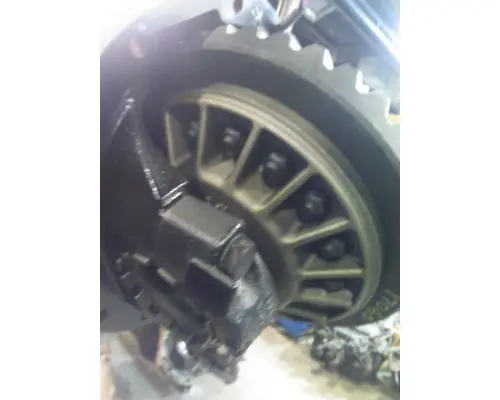 EATON-SPICER 17060SR557 DIFFERENTIAL ASSEMBLY REAR REAR