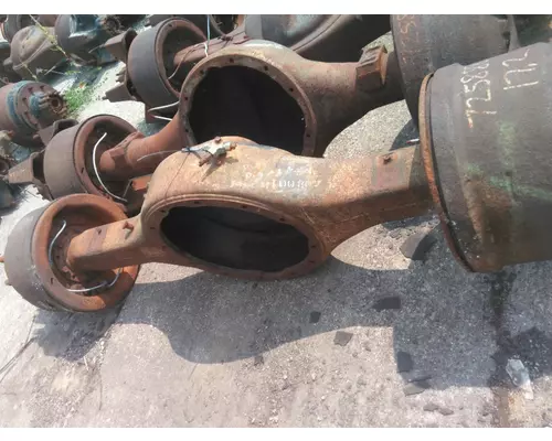 EATON-SPICER 17200 AXLE HOUSING, REAR (REAR)
