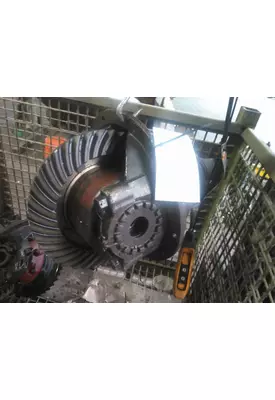EATON-SPICER 17221R650 DIFFERENTIAL ASSEMBLY REAR REAR