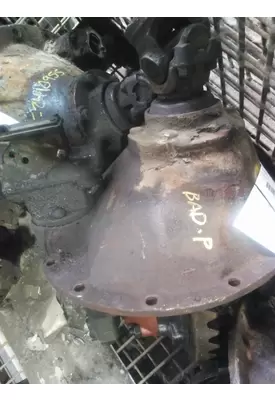 EATON-SPICER 17221R650 DIFFERENTIAL ASSEMBLY REAR REAR