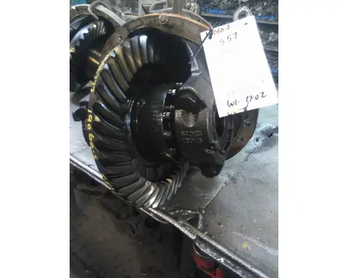 EATON-SPICER 19060SR557 DIFFERENTIAL ASSEMBLY REAR REAR