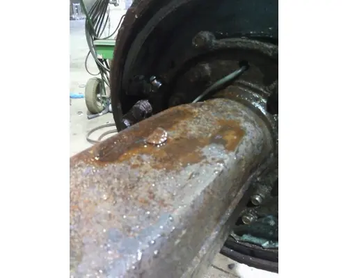 EATON-SPICER 21060D AXLE ASSEMBLY, REAR (REAR)