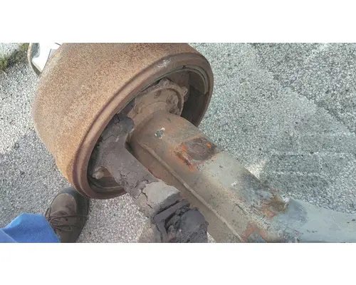 EATON-SPICER 21065T AXLE ASSEMBLY, REAR (REAR)