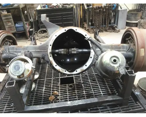 EATON-SPICER 23090S AXLE HOUSING, REAR (REAR)