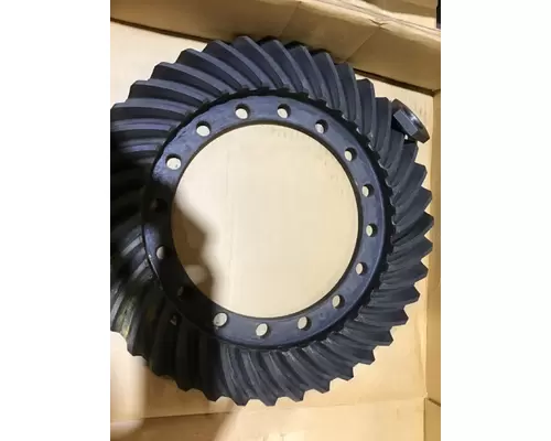 EATON-SPICER 34DS RING GEAR AND PINION