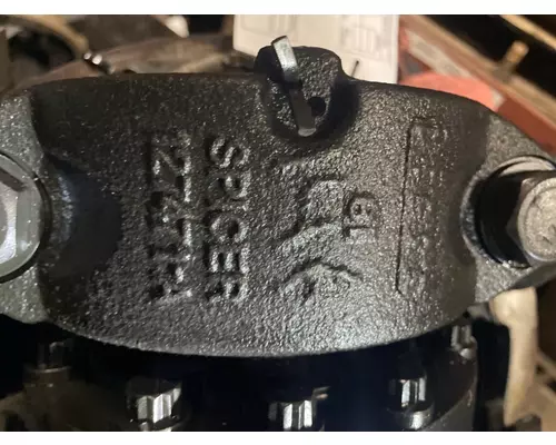 EATON SPICER Cascadia Cutoff Assembly (Complete With Axles)