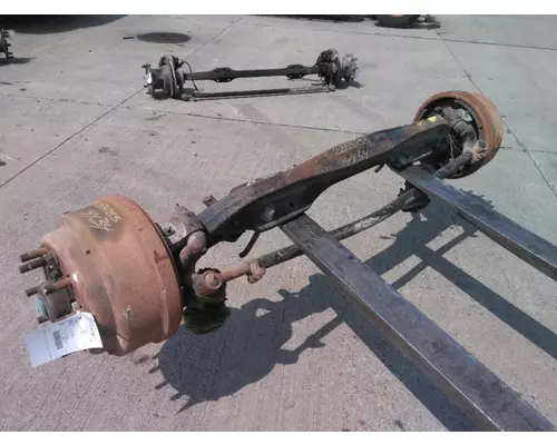 EATON-SPICER D-2000F AXLE ASSEMBLY, FRONT (STEER)