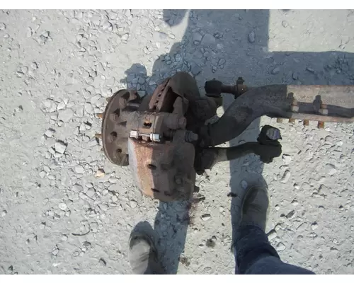 EATON-SPICER D-700 AXLE ASSEMBLY, FRONT (STEER)