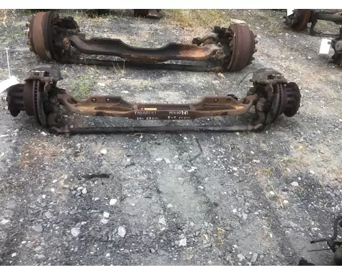 EATON-SPICER D-700 AXLE ASSEMBLY, FRONT (STEER)