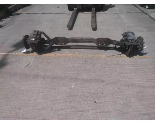 EATON-SPICER D-700 AXLE ASSEMBLY, FRONT (STEER)