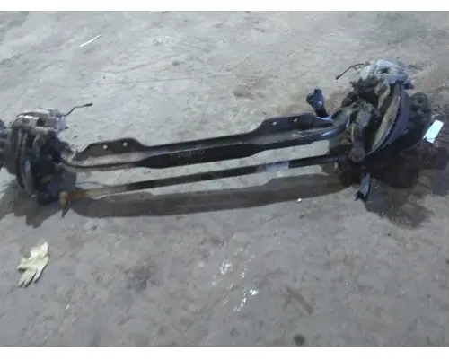 EATON-SPICER D-700 AXLE ASSEMBLY, FRONT (STEER)