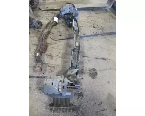 EATON-SPICER D-700 AXLE ASSEMBLY, FRONT (STEER)