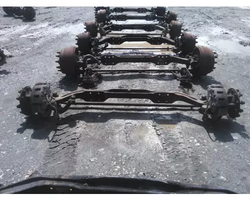 EATON-SPICER D-800F AXLE ASSEMBLY, FRONT (STEER)