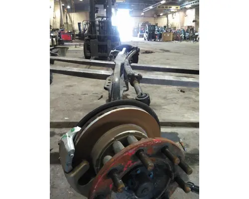 EATON-SPICER D-800F AXLE ASSEMBLY, FRONT (STEER)