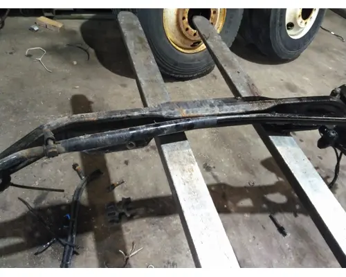EATON-SPICER D-800F AXLE ASSEMBLY, FRONT (STEER)