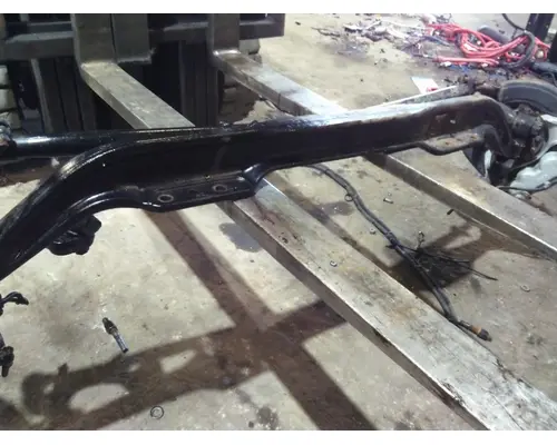 EATON-SPICER D-800F AXLE ASSEMBLY, FRONT (STEER)