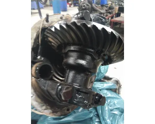 EATON-SPICER D40155R264 DIFFERENTIAL ASSEMBLY FRONT REAR