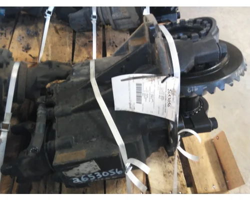 EATON-SPICER D40155R264 DIFFERENTIAL ASSEMBLY FRONT REAR