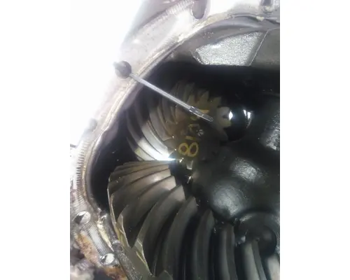 EATON-SPICER D40155R264 DIFFERENTIAL ASSEMBLY FRONT REAR