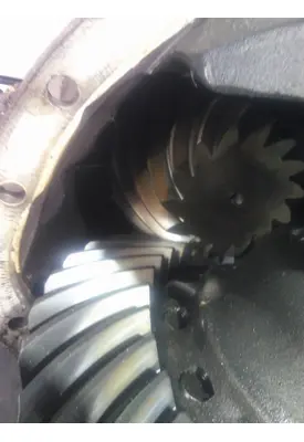 EATON-SPICER D40155R264 DIFFERENTIAL ASSEMBLY FRONT REAR