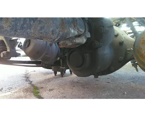 EATON-SPICER D40155R264 DIFFERENTIAL ASSEMBLY FRONT REAR