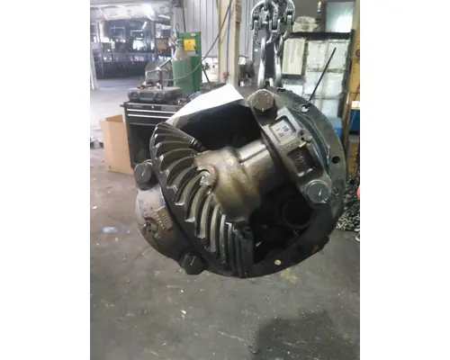 EATON-SPICER D40155R264 DIFFERENTIAL ASSEMBLY FRONT REAR