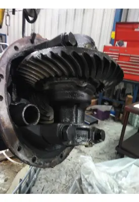 EATON-SPICER D40155R279 DIFFERENTIAL ASSEMBLY FRONT REAR