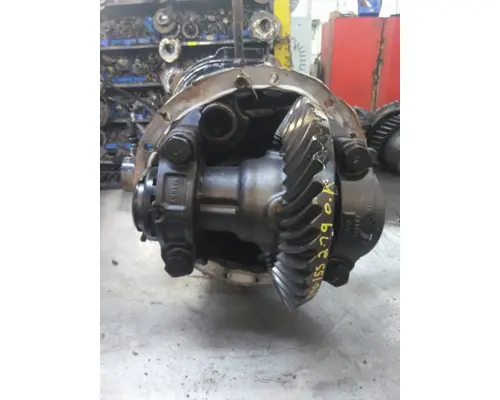 EATON-SPICER D40155R279 DIFFERENTIAL ASSEMBLY FRONT REAR