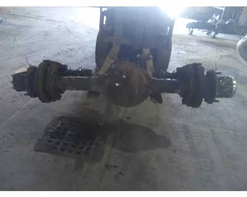EATON-SPICER D40155 AXLE ASSEMBLY, REAR (FRONT)
