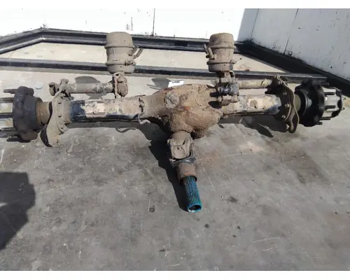 EATON-SPICER D40155 AXLE HOUSING, REAR (FRONT)
