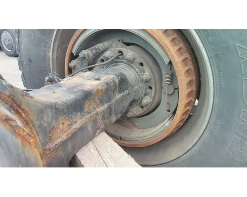 EATON-SPICER D40155 AXLE HOUSING, REAR (FRONT)