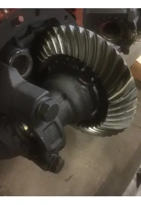 EATON-SPICER D40156R293 DIFFERENTIAL ASSEMBLY FRONT REAR
