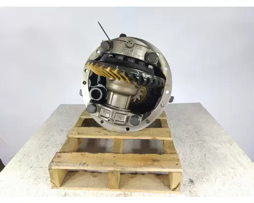 EATON-SPICER D40156R336 DIFFERENTIAL ASSEMBLY FRONT REAR