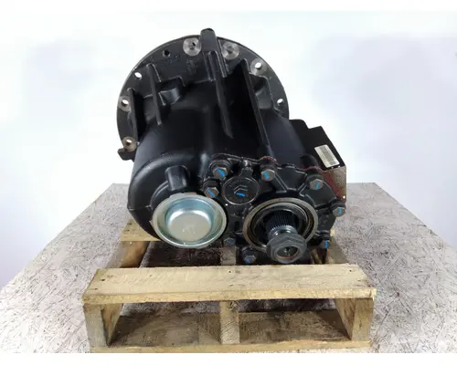 EATON-SPICER D40156R355 DIFFERENTIAL ASSEMBLY FRONT REAR