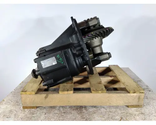 EATON-SPICER D40156R355 DIFFERENTIAL ASSEMBLY FRONT REAR