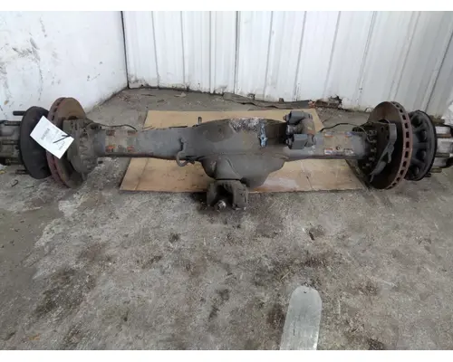 EATON-SPICER D40156 AXLE HOUSING, REAR (FRONT)