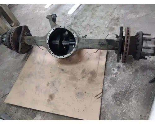 EATON-SPICER D40156 AXLE HOUSING, REAR (FRONT)