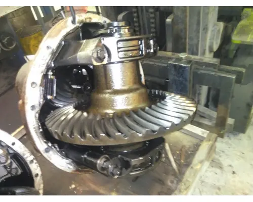 EATON-SPICER D46170DHPR391 DIFFERENTIAL ASSEMBLY FRONT REAR