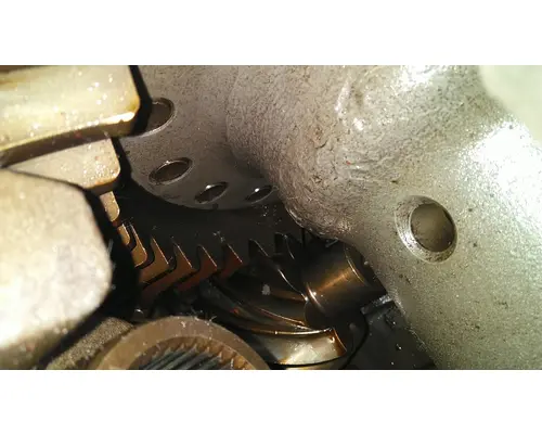 EATON-SPICER D46170DR557 DIFFERENTIAL ASSEMBLY FRONT REAR