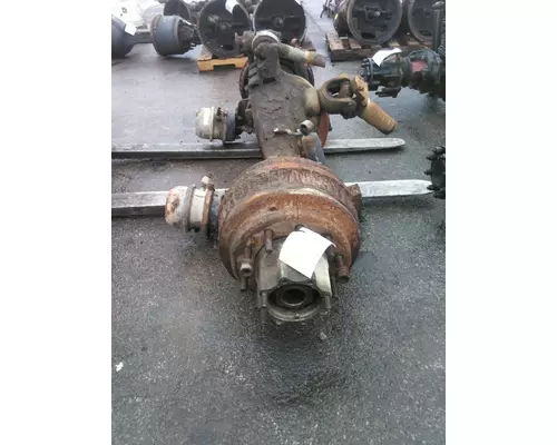 EATON-SPICER D46170D AXLE HOUSING, REAR (FRONT)