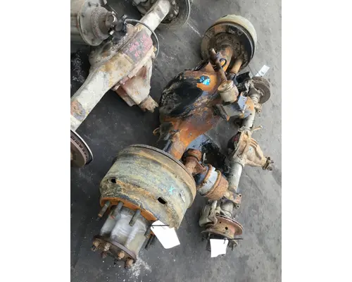 EATON-SPICER D46170P AXLE HOUSING, REAR (FRONT)