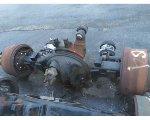 EATON-SPICER D46170P AXLE HOUSING, REAR (FRONT)