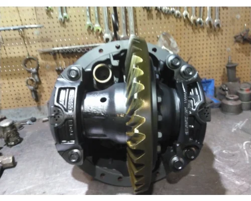 EATON-SPICER D46170R410 DIFFERENTIAL ASSEMBLY FRONT REAR