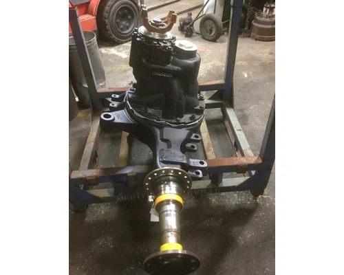 EATON-SPICER D46170 AXLE HOUSING, REAR (FRONT)