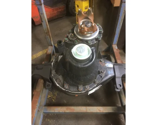 EATON-SPICER D46170 AXLE HOUSING, REAR (FRONT)