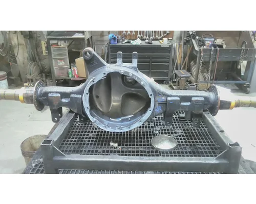 EATON-SPICER D46170 AXLE HOUSING, REAR (FRONT)